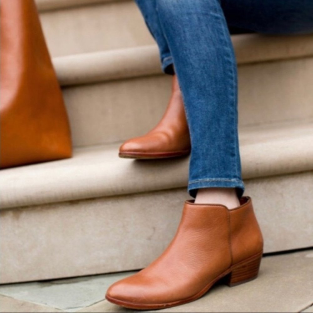 Sam Edelman Petty Ankle Booties in Saddle Leather